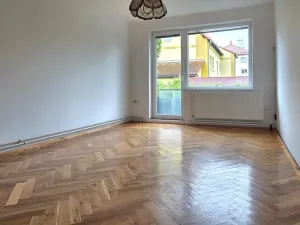 Prodej bytu 4+1, Nový Bor, Sklářská, 86 m2