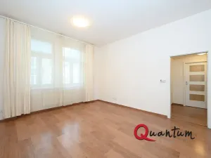 Pronájem bytu 2+kk, Praha - Podolí, Sinkulova, 44 m2