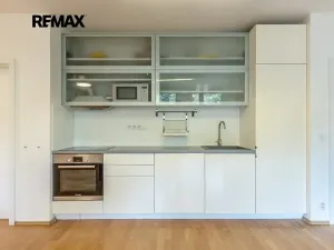 Prodej bytu 2+kk, Praha - Michle, U michelského mlýna, 70 m2