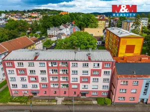 Prodej bytu 2+1, Aš, Hlavní, 51 m2