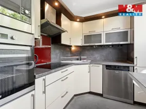 Prodej bytu 3+1, Jablonec nad Nisou, Liberecká, 64 m2