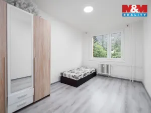 Prodej bytu 3+1, Krupka - Maršov, Dukelských hrdinů, 68 m2