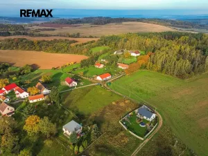 Prodej pozemku pro bydlení, Chomle, 783 m2