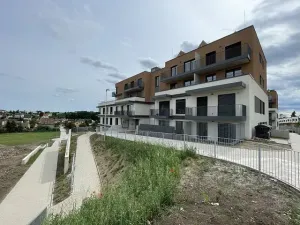 Pronájem bytu 3+kk, Praha, 80 m2