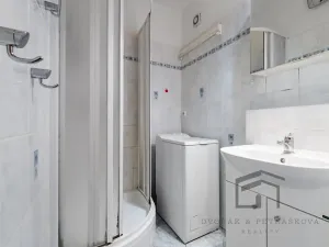 Prodej bytu 2+kk, Praha - Hostivař, Tenisová, 39 m2