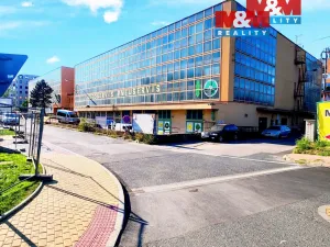 Pronájem garážového stání, Praha - Střížkov, Lovosická, 18 m2