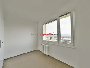 Prodej bytu 1+1, Semily, Jizerská, 31 m2
