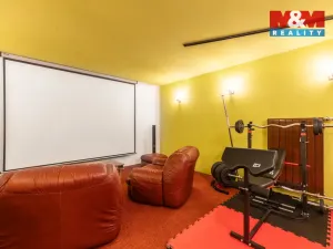 Prodej rodinného domu, Hovorany, 262 m2