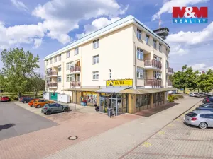 Pronájem bytu 2+kk, Pardubice - Zelené Předměstí, nábřeží Závodu míru, 48 m2