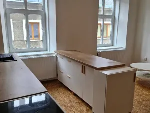 Pronájem bytu 2+1, Bruntál, Nerudova, 50 m2