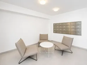 Prodej ubytování, Praha - Smíchov, Bieblova, 57 m2