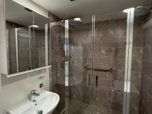Prodej bytu 3+kk, Praha, Hartigova, 70 m2