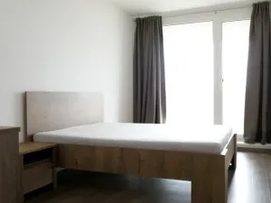 Pronájem bytu 2+kk, Hradec Králové - Třebeš, Pod Svahem, 55 m2