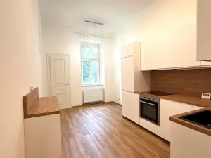 Pronájem bytu 4+1, Praha - Vinohrady, Polská, 128 m2