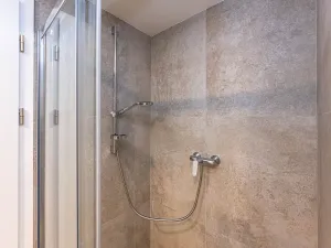 Prodej bytu 1+kk, Praha - Háje, Sochorcova, 34 m2