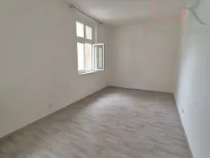 Pronájem bytu 2+kk, Plzeň - Vnitřní Město, Veleslavínova, 50 m2