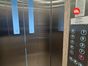 Prodej bytu 4+1, Ostrov, Lidická, 84 m2