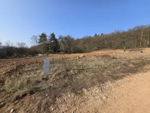 Prodej pozemku, Lomnička, 818 m2