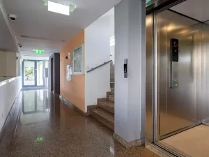 Prodej bytu 3+kk, Praha - Vysočany, Skloněná, 74 m2
