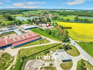 Pronájem komerční nemovitosti, Hladov, 3500 m2