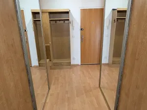 Pronájem bytu 3+kk, Praha - Nusle, Pujmanové, 69 m2