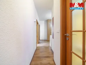 Prodej bytu 3+1, Sokolov, Slavíčkova, 66 m2