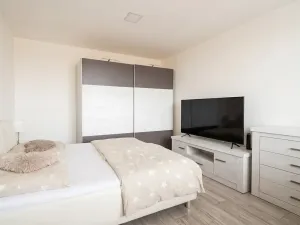 Pronájem bytu 1+1, Lovosice, Osvoboditelů, 37 m2