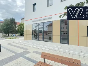 Prodej obchodního prostoru, Šlapanice, Brněnská, 131 m2