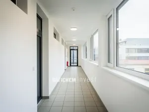 Prodej bytu 1+kk, Praha - Strašnice, Třebohostická, 49 m2