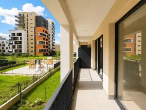 Pronájem bytu 2+kk, Praha - Hloubětín, Poděbradská, 52 m2