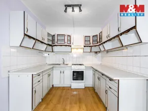 Prodej bytu 3+1, Neratovice, Dr. E. Beneše, 68 m2