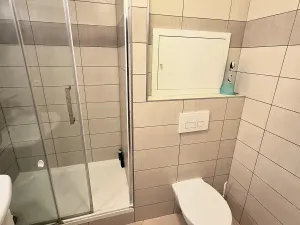 Pronájem bytu 2+kk, Praha - Kobylisy, Třeboradická, 48 m2
