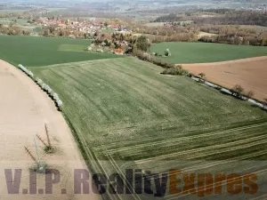 Pronájem skladu, Soutice, 5620 m2