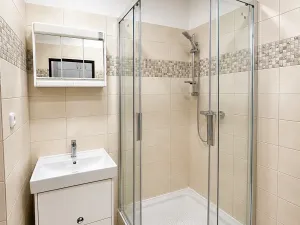 Pronájem bytu 2+1, Praha - Radotín, Sídliště, 50 m2