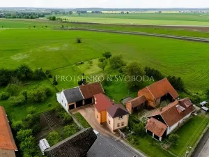 Prodej zemědělské usedlosti, Třebnouševes, 400 m2