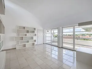 Prodej vily, Křižanov, Benešovo náměstí, 530 m2