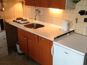 Pronájem bytu 2+kk, Praha - Kamýk, Zdislavická, 37 m2
