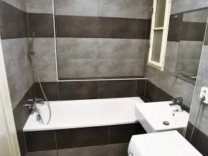 Pronájem bytu 2+kk, Praha - Vinohrady, Radhošťská, 46 m2
