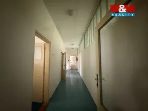 Pronájem obchodního prostoru, Děčín - Děčín III-Staré Město, Rakovnická, 150 m2