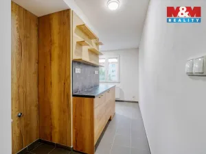 Pronájem bytu 3+1, Plzeň - Doubravka, Smrková, 70 m2