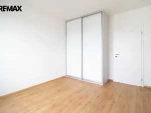Pronájem bytu 2+kk, Pardubice - Pardubičky, Východní, 40 m2
