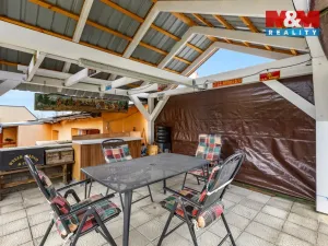 Prodej rodinného domu, Doksy, Školní, 170 m2