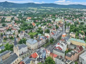 Pronájem obchodního prostoru, Liberec, nám. Sokolovské, 214 m2