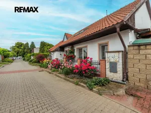 Prodej rodinného domu, Praha - Lipence, V roklích, 160 m2