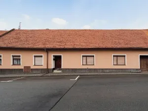 Prodej rodinného domu, Mikulov, Koněvova, 80 m2
