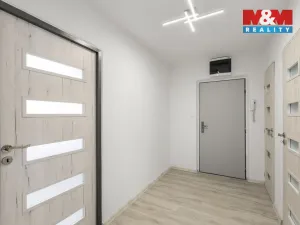 Prodej bytu 3+1, Hradec Králové - Slezské Předměstí, Severní, 62 m2