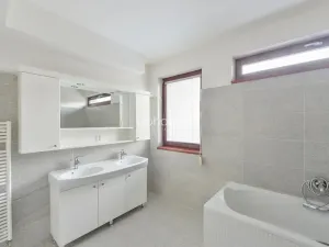 Pronájem vily, Praha - Jinonice, 259 m2