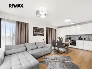 Pronájem bytu 2+kk, Praha - Strašnice, Ramonova, 58 m2