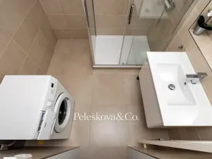 Pronájem bytu 2+kk, Praha - Vysočany, Jana Přibíka, 62 m2