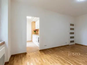 Pronájem bytu 1+1, Uherské Hradiště, Štefánikova, 36 m2